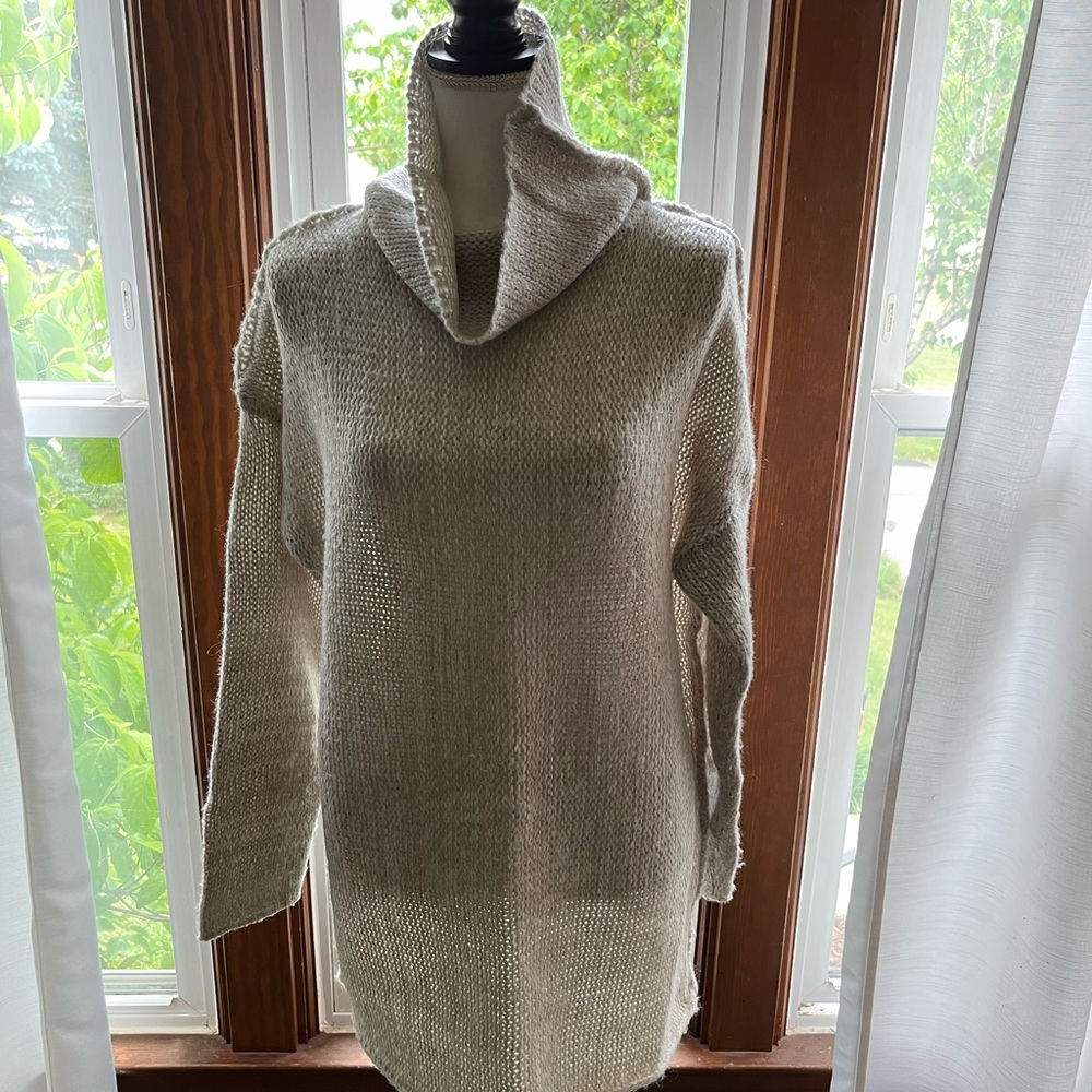 Gray chunky knit turtleneck sweater
